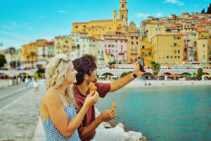 Why Your 20’s and 30’s Are the Best Time to See the World 