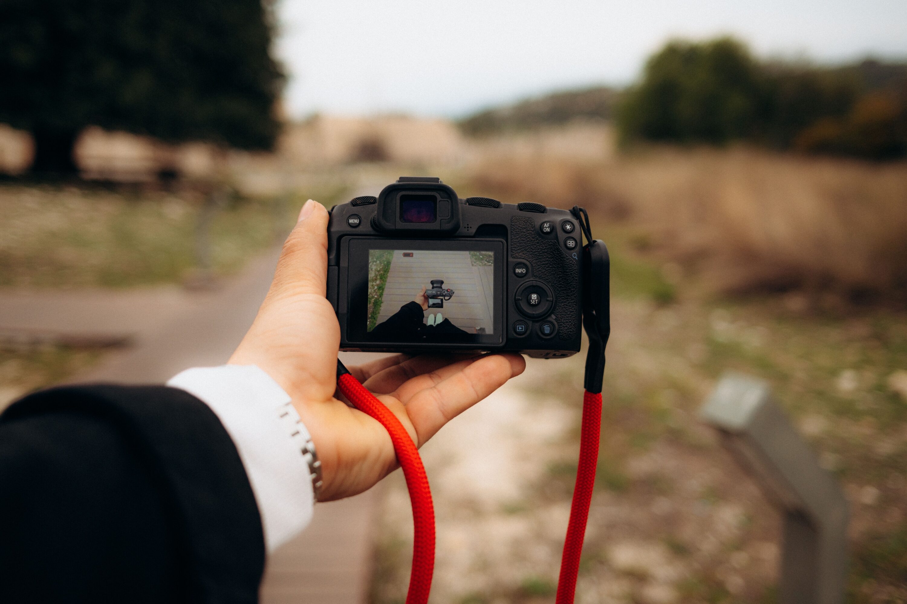 The Best Travel Photos Aren’t the Ones You Planned 